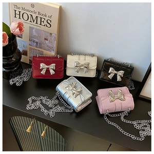 Detailed collection of mini chain crossbody bags in five colors with bow metal clasps