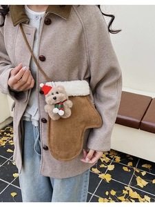 Sac bandoulière de Noël en forme de gant en daim avec ours 3D et bordure en fourrure