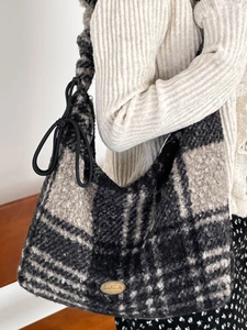 Winter large capacity fuzzy plaid tote bag with bow detail and vintage tweed texture