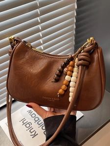 Women Simple PU Leather Crescent Bag With Wood Beaded Charm Fashion Solid Color Crossbody Shoulder Bag For Daily Casual