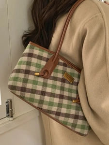 Sac cabas à carreaux élégant avec motif tissé vert et marron et lanières en cuir