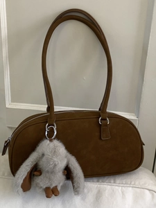 Vintage PU Leather Underarm Baguette Bag For Women Minimalist Shoulder Bag With Removable Plush Bunny Charm Retro Fashion Handbag