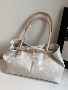 Retro large capacity tote bag with abstract print and sleek faux leather finish