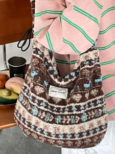 Sac cabas d'hiver en peluche avec motif géométrique vintage et étiquette Crème Glacée