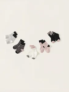 Pack of 5 retro Morandi style cotton mid-calf socks for children with striped knit patterns