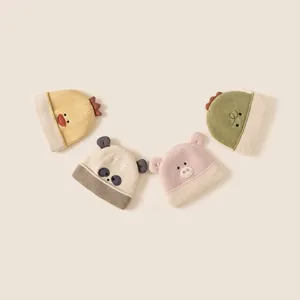 Niedliche Tier-Strickmützen für Babys mit Ente, Panda und Schwein Designs für Kinder