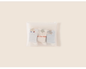 Three-pack of toddler winter socks with cute 3D cartoon bears in frosted zipper bag