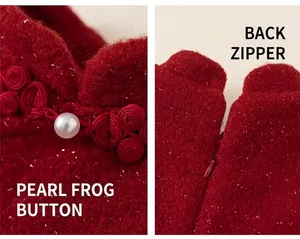 Détails d'une robe qipao rouge avec boutons de perles et fermeture éclair au dos