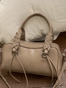 Retro PU Leather Boston Bag Women Vintage Bowler Handbag Woven Handles Tassel Crossbody Shoulder Bag Minimalist Top Purse