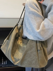 Olive green suede tote bag with daisy embroidery and large capacity for daily commuting