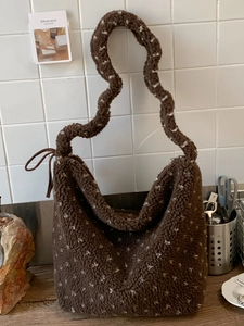 Winter Fashion Fleece Tote Bag Plush Star Pattern Large Capacity Shoulder Bag Casual Commuting Handbag For Women Warm Soft