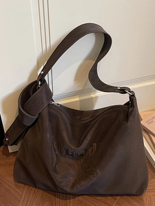 Grand sac cabas marron en daim avec motif marguerite et bandoulière à nœud minimaliste