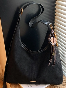 Sac Fourre-Tout Vintage en Suédine PU de Grande Capacité pour Femmes Sac à Épaule Minimaliste de Banlieue Avec Pendentif à Gland Sac à Main Hobo