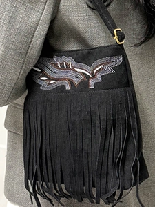 Sac seau bohème noir en suède avec broderie de perles colorées et longues franges
