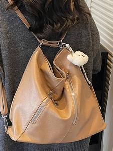 Sac à dos et cabas en cuir synthétique caramel pour femme avec pendentif ourson