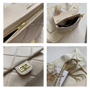 Détail du sac matelassé beige avec fermoir doré, bandoulière chaîne et zip de fermeture