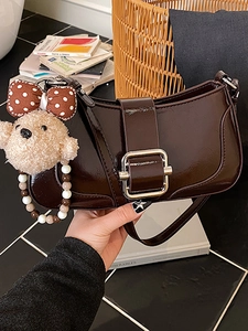 Sac Baguette pour Femme en Cuir PU Style Coréen Sac à Épaule Élégant Avec Grande Boucle Carrée et Pendentif Ours