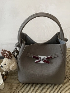 Women Retro PU Leather Bucket Bag Litchi Pattern Metal Buckle Shoulder Crossbody Bag Minimalist Handbag With Plush Charm