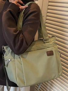 Grand sac cabas vert sauge pour femme avec bandoulière réglable pour l'hiver