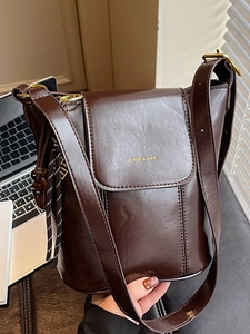 Women's Vintage PU Leather Bucket Shoulder Bag Trendy Minimalist Glossy Handbag With Braid Pendant For Daily Commute
