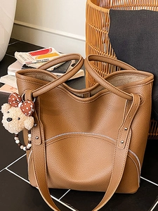 Vintage Women Large Capacity PU Leather Tote Bag Urban Minimalist Litchi Grain Shoulder Bag With Plush Bear Pendant Handbag