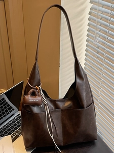 Large Capacity PU Leather Tote Bag For Women Retro Minimalist Commuter Shoulder Bag Solid Color Hobo Bag With Small Pouch Pendant