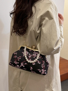 Vintage embroidery evening bag with pink floral patterns and pearl strap for cheongsam