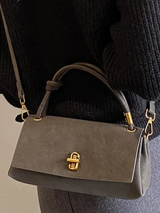Sac bandoulière rétro en cuir gris mat avec fermoir doré et poignée supérieure