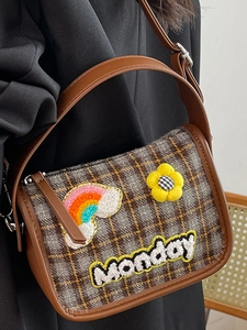 Vintage-Karotasche mit Monday-Stickerei und braunem Lederbesatz für Damen im Retro-Stil