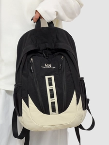Sac à dos étudiant minimaliste noir et beige contrasté avec un design très durable