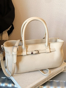 Women Minimalist PU Leather Shoulder Bag Luxury Stitching Crossbody Bag With Horse Charm Stylish Commute Handbag For Ladies