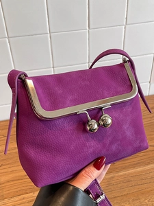 Women Vintage PU Leather Kiss Lock Shoulder Bag Retro Small Square Crossbody Bag With Silver Metal Buckle Lychee Pattern Purse