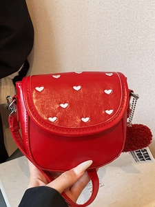 Sac Bandoulière Carré Broderie Cœur Mini Doux pour Femmes Sac Crossbody en Cuir PU Tendance Avec Charme Cœur en Peluche Mode