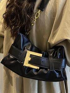 Retro pleated black shoulder bag for women with gold buckle detail and chain strap