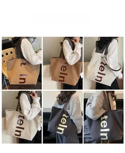 Modèles portant le grand sac cabas en toile avec imprimé lettres teln en plusieurs couleurs
