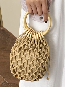 Sac à main bohème en paille tressée beige avec poignées rondes en bois pour femme
