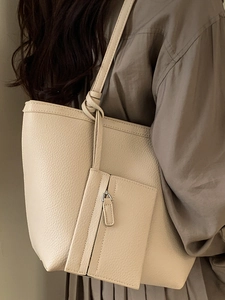 Beige large capacity tote bag with litchi texture and mini zipper pouch for women