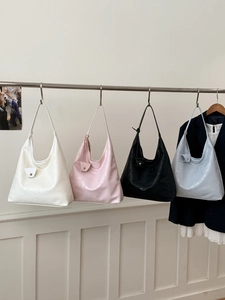 Serie di borse a spalla Hobo minimaliste in bianco sporco, rosa, nero e blu di grande capacità