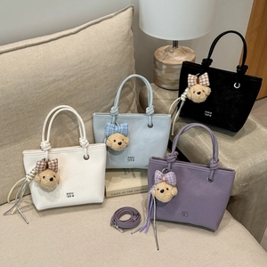 Sacs seau vintage chics en plusieurs couleurs avec poignée à nœud et ours en peluche