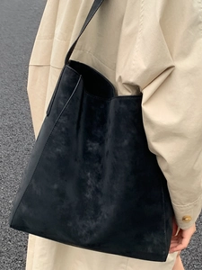 Borsa tote minimalista in pelle scamosciata nera opaca da donna con grande capacità interna