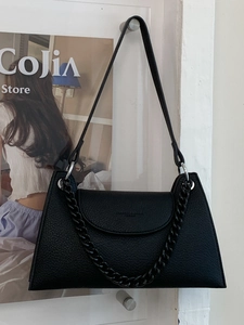 Retro black litchi pattern leather shoulder bag with decorative chain strap