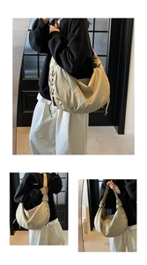 Détails du sac dumpling en toile beige avec cordons de serrage et grande capacité