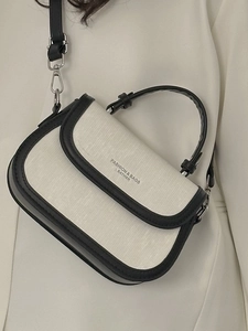 Sac carré bandoulière noir et blanc chic avec poignée et bandoulière réglable