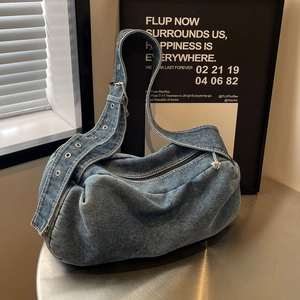 Women's Vintage Washed Denim Shoulder Bag With Metal Eyelet Strap Y2K Street Style Retro Pillow Crossbody Bag Daily Casual Tote