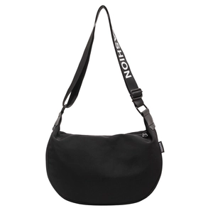 Zwarte waterdichte halve maan crossbody tas van oxford met fashion schouderriem