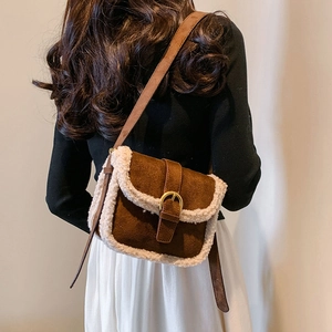 Petit Sac Carré Rétro en Peluche et Daim Contrasté pour Femmes Automne Hiver Sac à Bandoulière Polyvalent avec Boucle