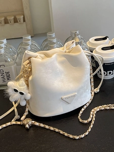 Women PU Leather Bucket Bag Fashion Crossbody Handbag With Chain Strap And Plush Charm Urban Simple Style Mini Messenger Bag