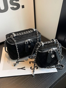 Luxury Women's Quilted Mini Crossbody Bag Diamond Quilt Chain Square Box Bag With Flower Charm PU Leather Shoulder Bag