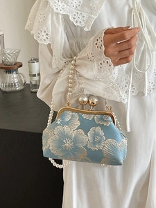 Vintage light blue embroidery cheongsam handbag with floral patterns and pearl handles