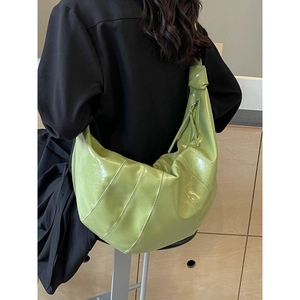 Large Capacity PU Leather Croissant Bag For Women 2024 New Trend Urban Minimalist Stitching Knot Shoulder Bag Fashion Hobo Tote